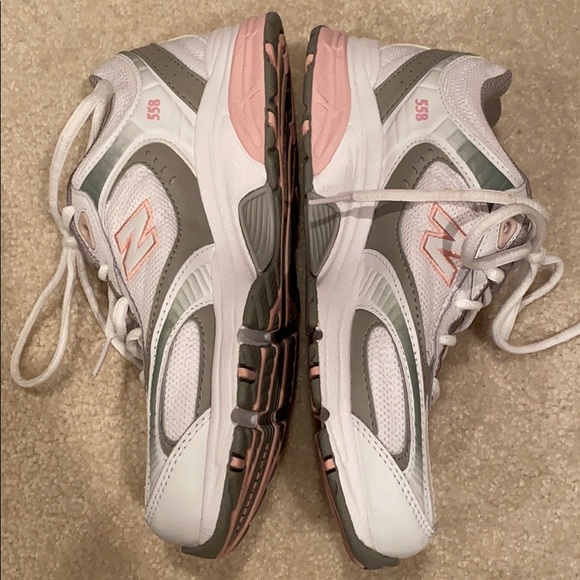 New Balance Tennis Shoes - Picture 4 of 8